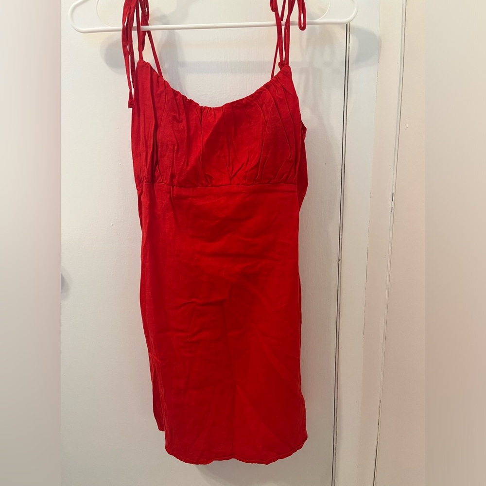 URBAN OUTFITTERS SIZE SMALL RED MINI DRESS